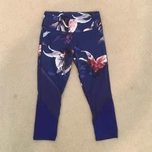Floral fabletics cropped leggings